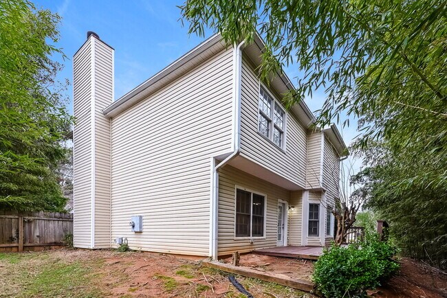 Building Photo - 4834 Diggers Way