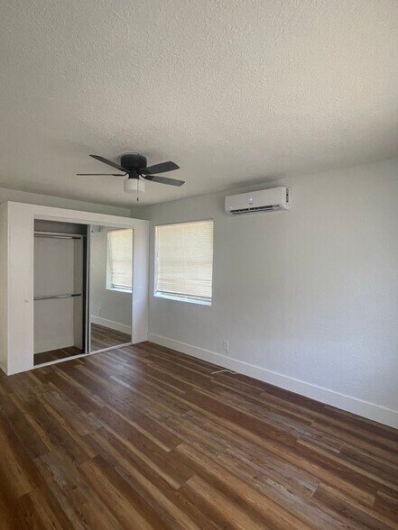 Building Photo - 646 Latona Ave