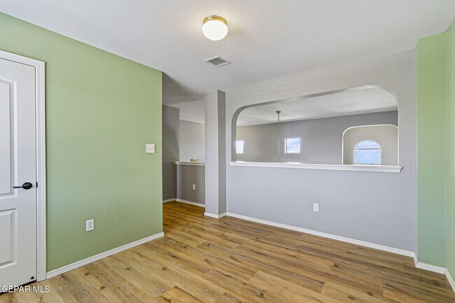 Building Photo - 14260 Bluesky Point Ct