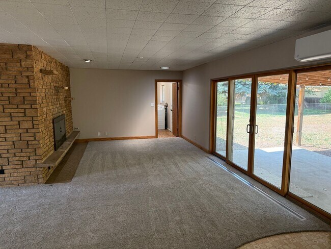 Building Photo - Spacious 2-Bed Home Packed With Comfort and Upgrades