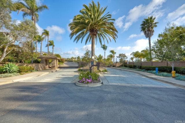 Building Photo - 1664 Aryana Dr
