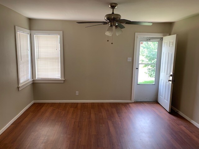 Building Photo - 3106 Akron Ave