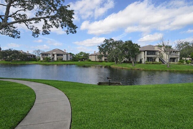 Building Photo - 10263 Gandy Blvd N