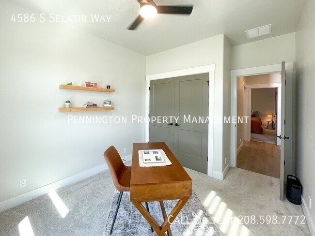 Building Photo - 4586 S Selatir Way