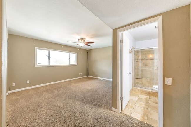 Building Photo - 5-Bedroom Tempe Home with Private Pool, Guest House & Garage Near ASU