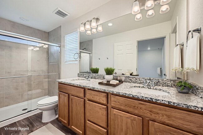 Building Photo - Updated 3-Bed Home with 2-Car Garage in Reunion Metro District