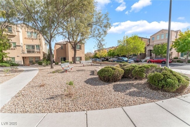 Building Photo - 8941 Glass Gallery Ct