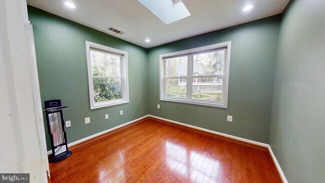 Building Photo - 12043 Stoneford Dr