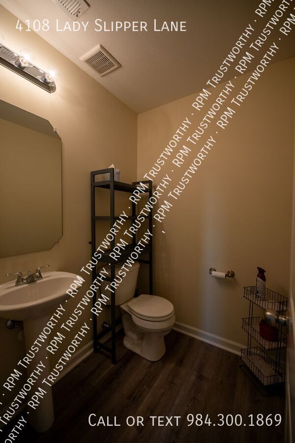 Building Photo - 4108 Lady Slipper Ln