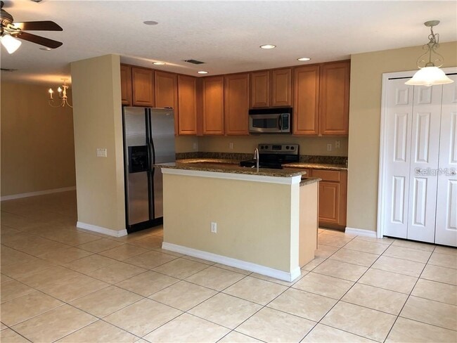 Building Photo - 4330 Aristocrat Point