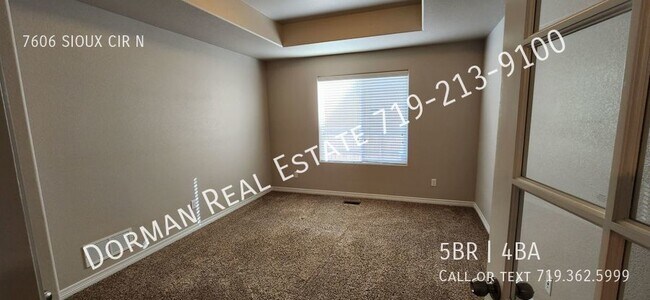 Building Photo - Single Family with Chef Kitchen