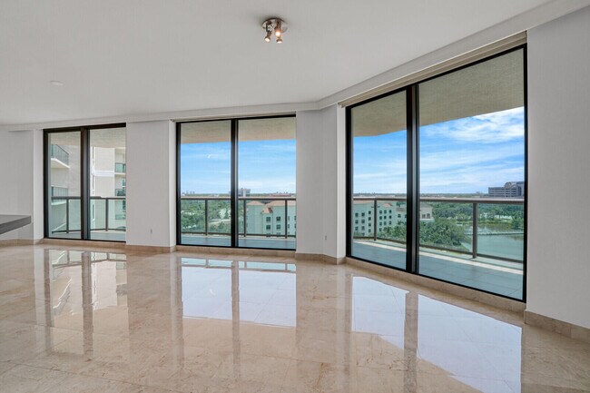 Building Photo - 3010 PGA Blvd