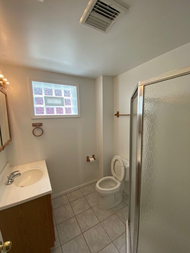 Building Photo - 144 Wabash St