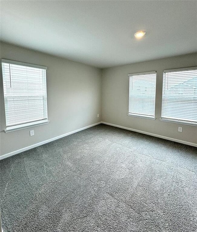 Building Photo - 2327 Whitworth St