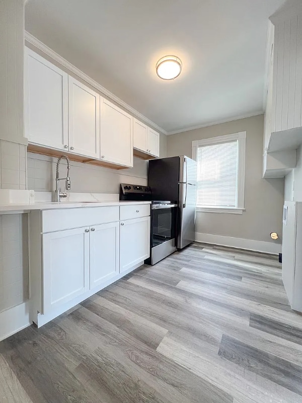 Building Photo - 84 Exeter Ave