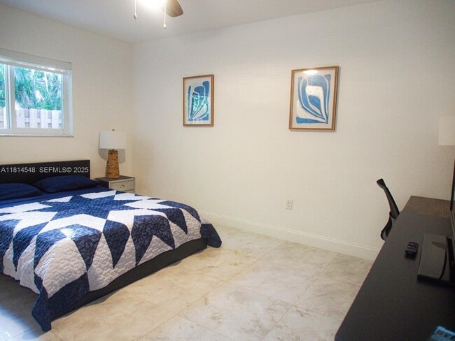 Building Photo - 200 NW 86th St