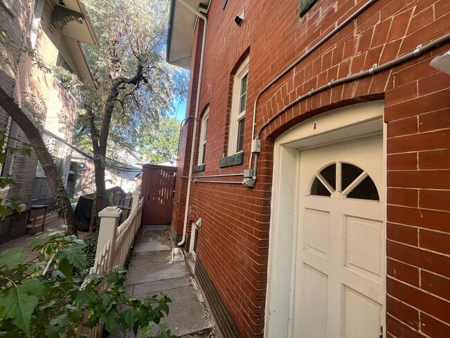Building Photo - 1300 Steele St