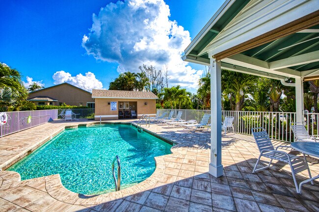 Building Photo - 16840 Sanibel Sunset Ct