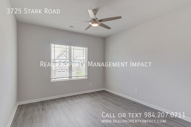 Building Photo - 3725 Stark rd