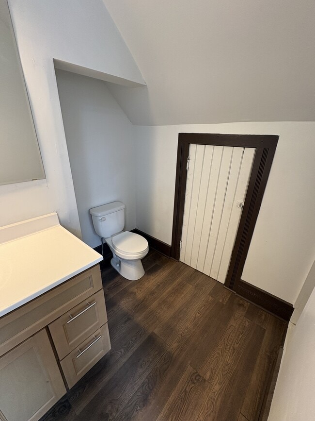 Building Photo - 253 W Morrison St