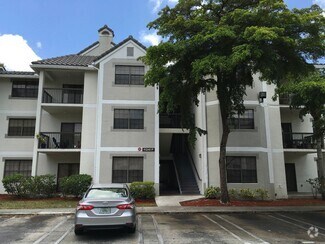 Building Photo - Excellent Condo Unit in Coral Springs