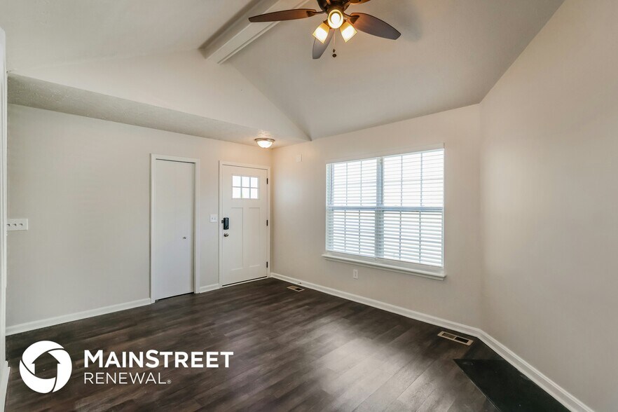 Building Photo - 4121 Mimosa View Dr