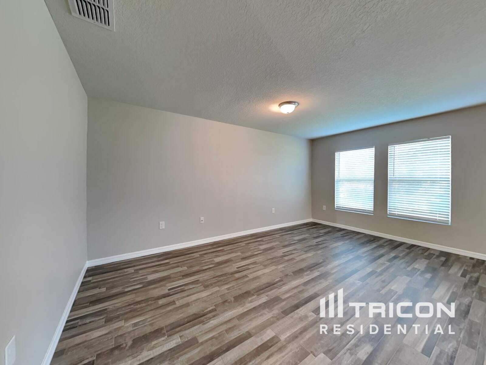 Building Photo - 12547 Shafton Rd