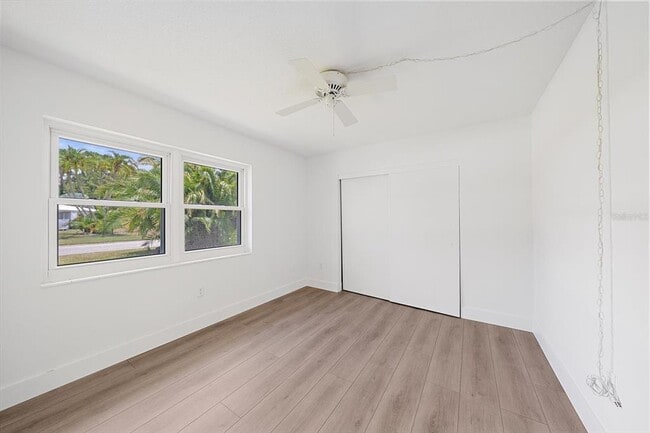 Building Photo - 3818 Roxane Blvd