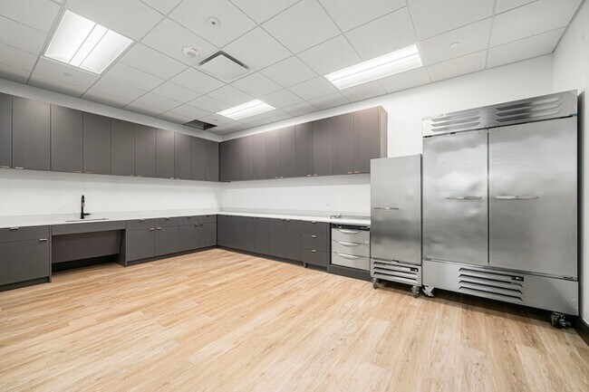 Building Photo - 1711 Allen Pkwy