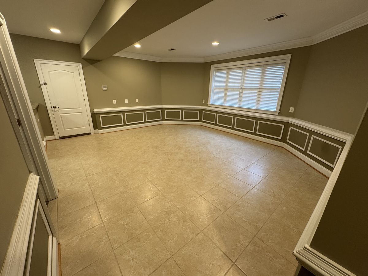 Building Photo - 6608 Edsall Rd