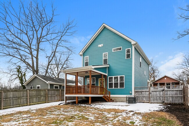 Building Photo - 1312 N Alston Ave