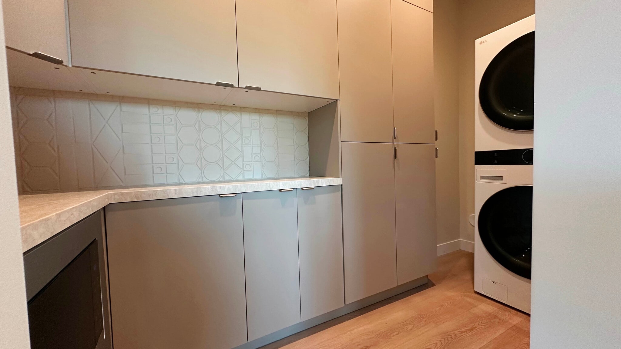 Building Photo - 4438 Jasper St