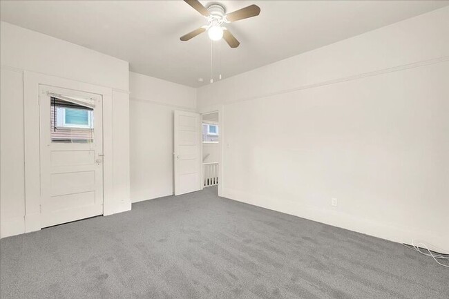 Building Photo - 2108 I St
