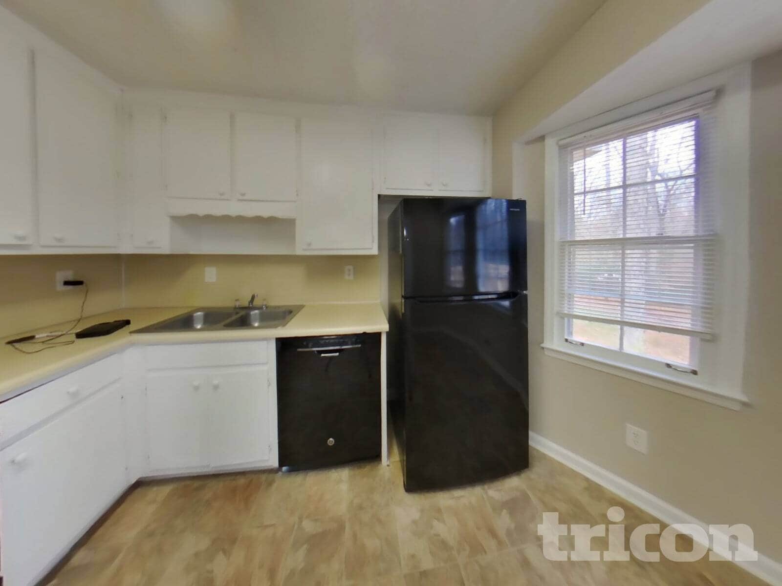 Building Photo - 3746 Windy Hill Dr SE