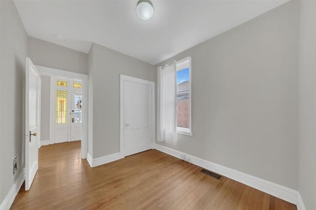 Building Photo - 5327 Neosho St