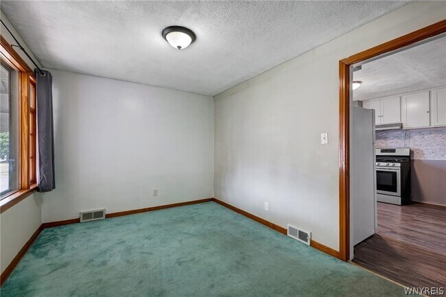 Building Photo - 191 Eastland Pkwy