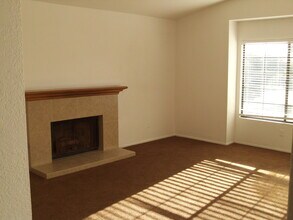 Building Photo - ( ( ( Coming Soon ) ) )  3 bed 2.5 bath La Sierra Home