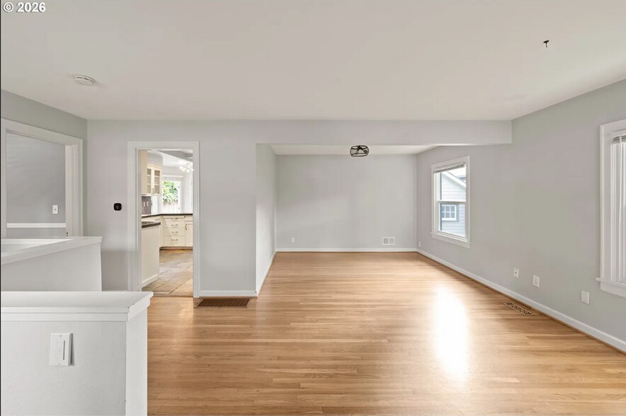 Building Photo - 655 8th St