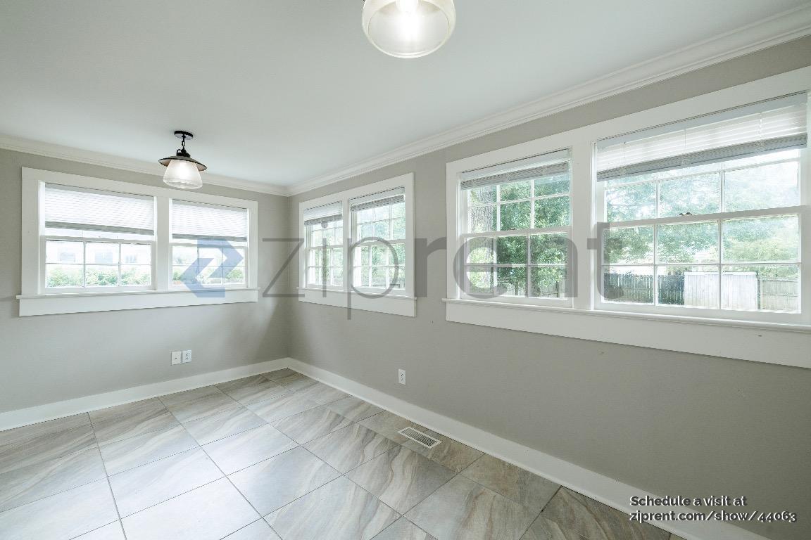 Building Photo - 808 Beirne Ave NE