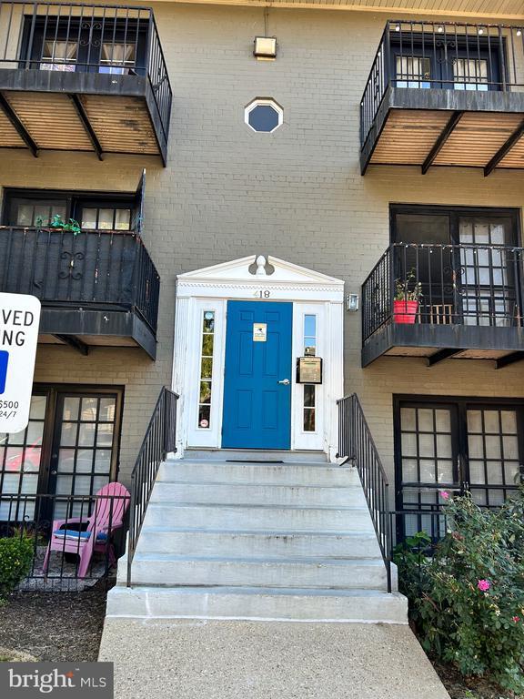 Building Photo - 418 N Armistead St