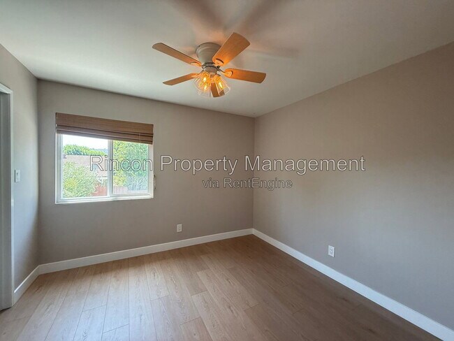 Building Photo - 13106 Knotty Pine St