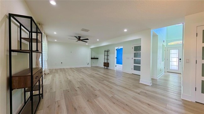 Building Photo - 16948 Corner Hill Ct