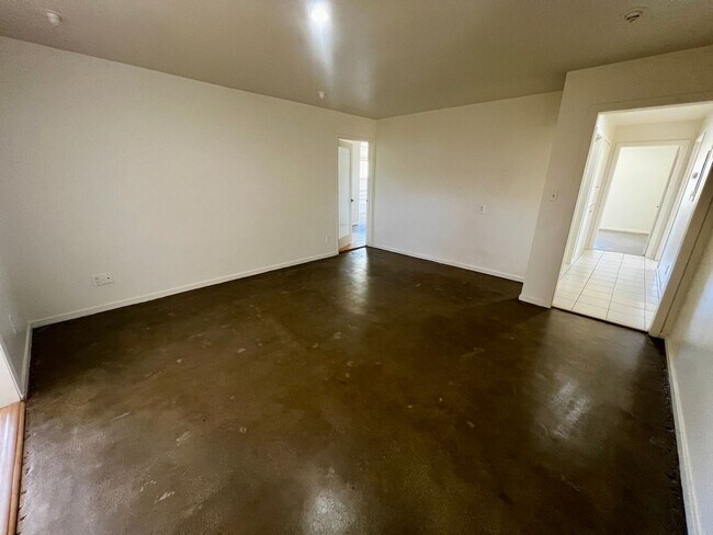 Building Photo - 56769 Joshua Dr