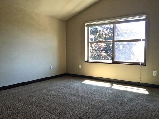 Building Photo - OPEN HOUSE Sunday-Spacious BALLARD TOWNHOUSE!