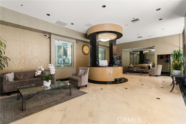 Building Photo - 10535 Wilshire Blvd
