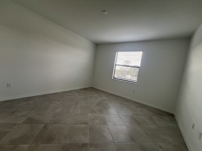 Building Photo - 15052 Palamos Cir