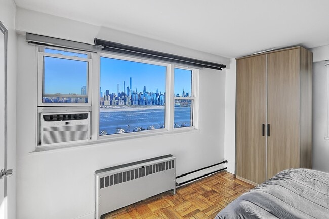 Building Photo - 6515 JFK Blvd E