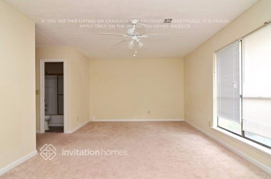 Building Photo - 1532 Kings Ridge Dr NW