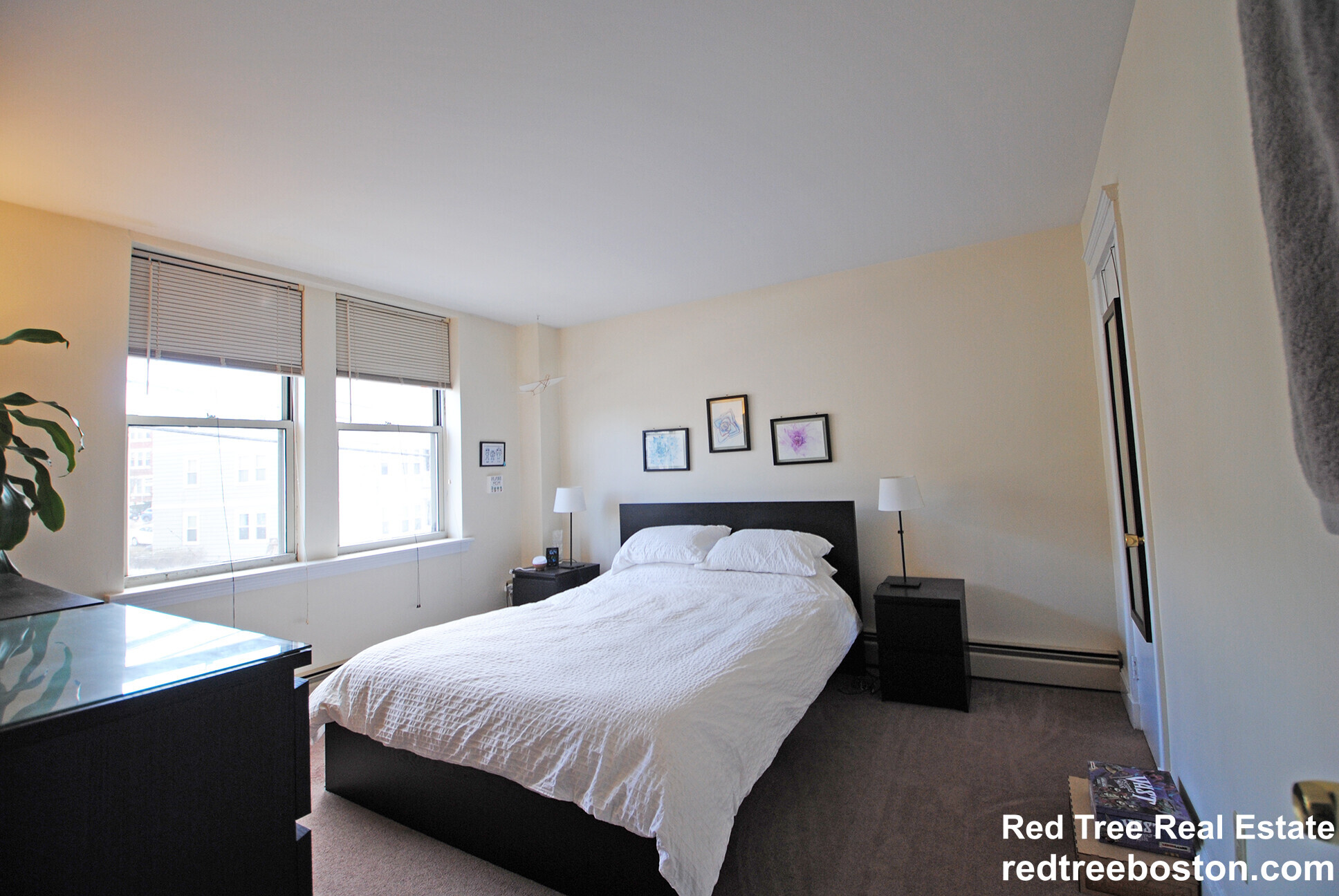 apt 2 - 25 Colborne Rd