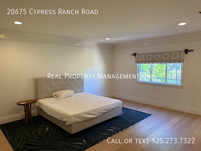 Building Photo - 20675 Cypress Ranch Rd